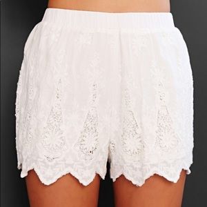Urban Outfitters cream lace high waisted shorts M
